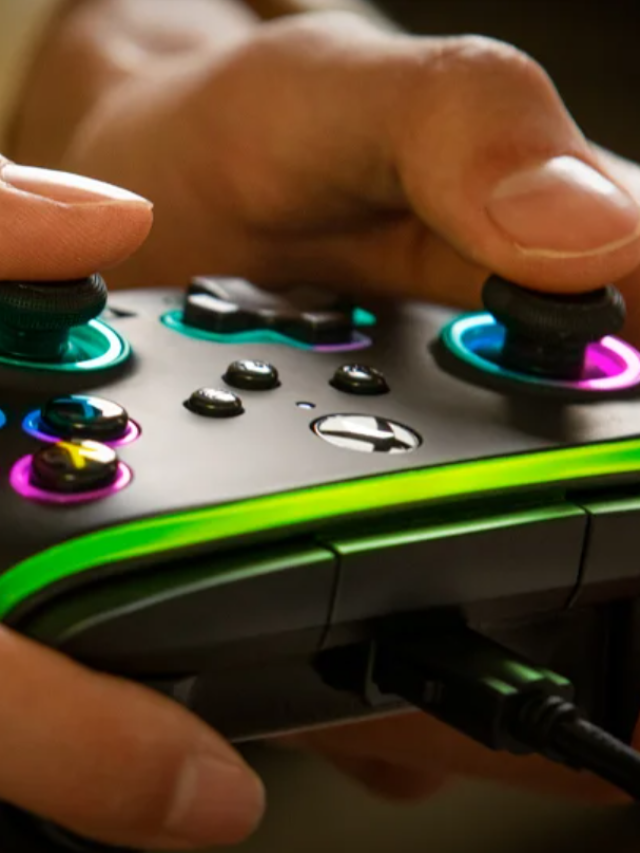 Controles Xbox originais e coloridos em oferta